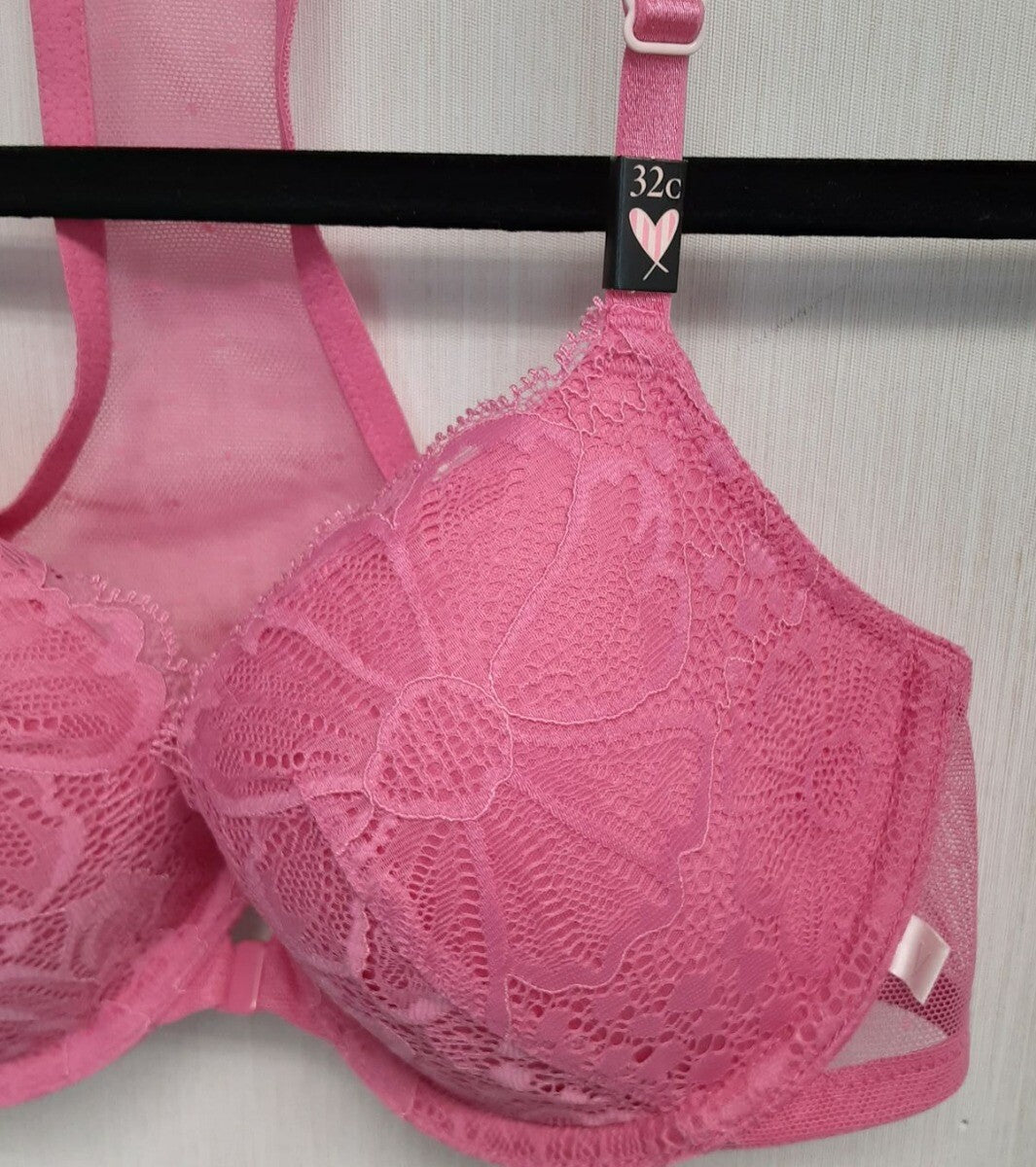 Victoria's Secret Racerback Lightly Lined demi Bra Pink lace 32C Fuschia #5/220