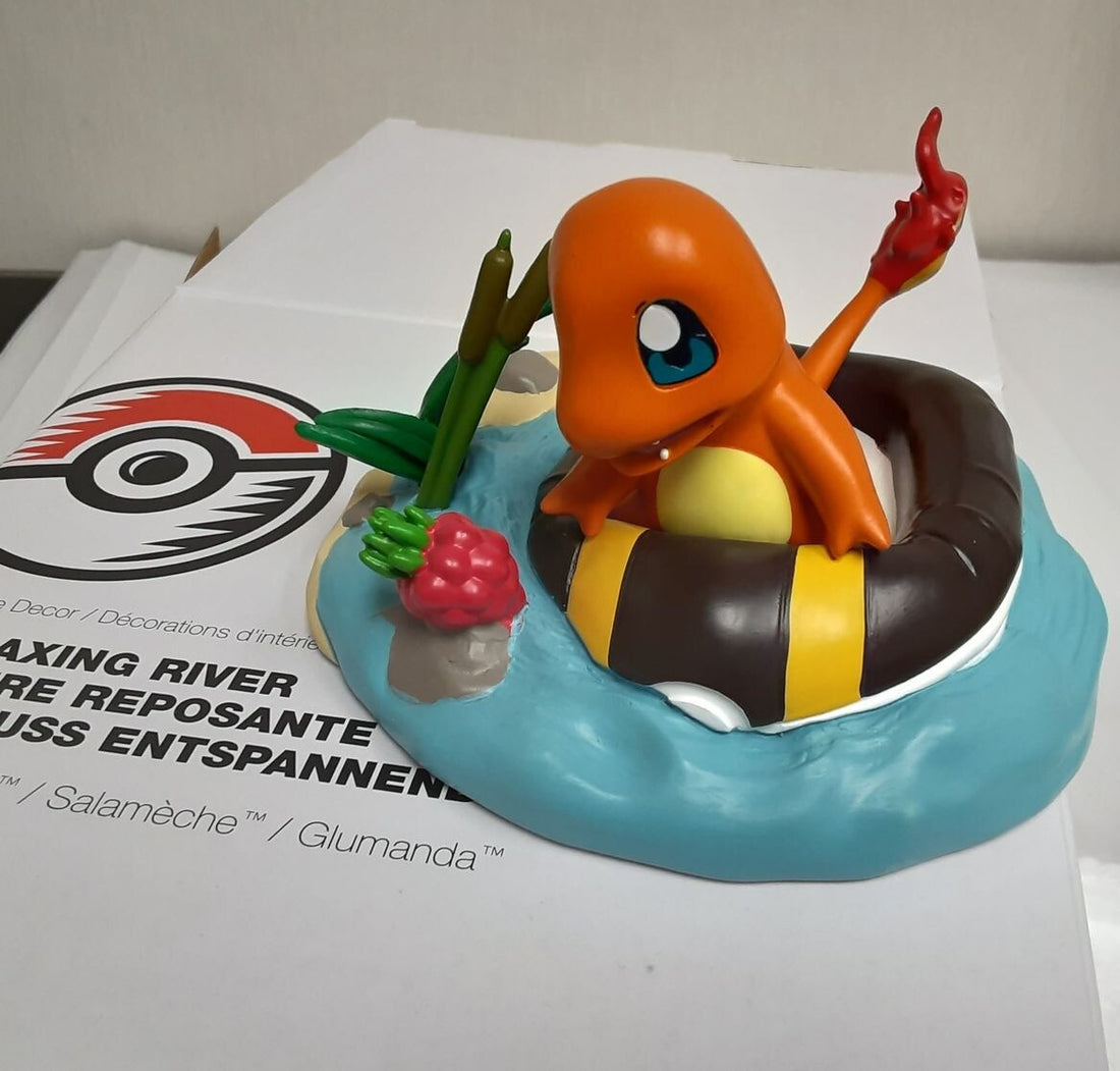 Pokemon Center Charmander Relaxing River Figure NEW RA13/220