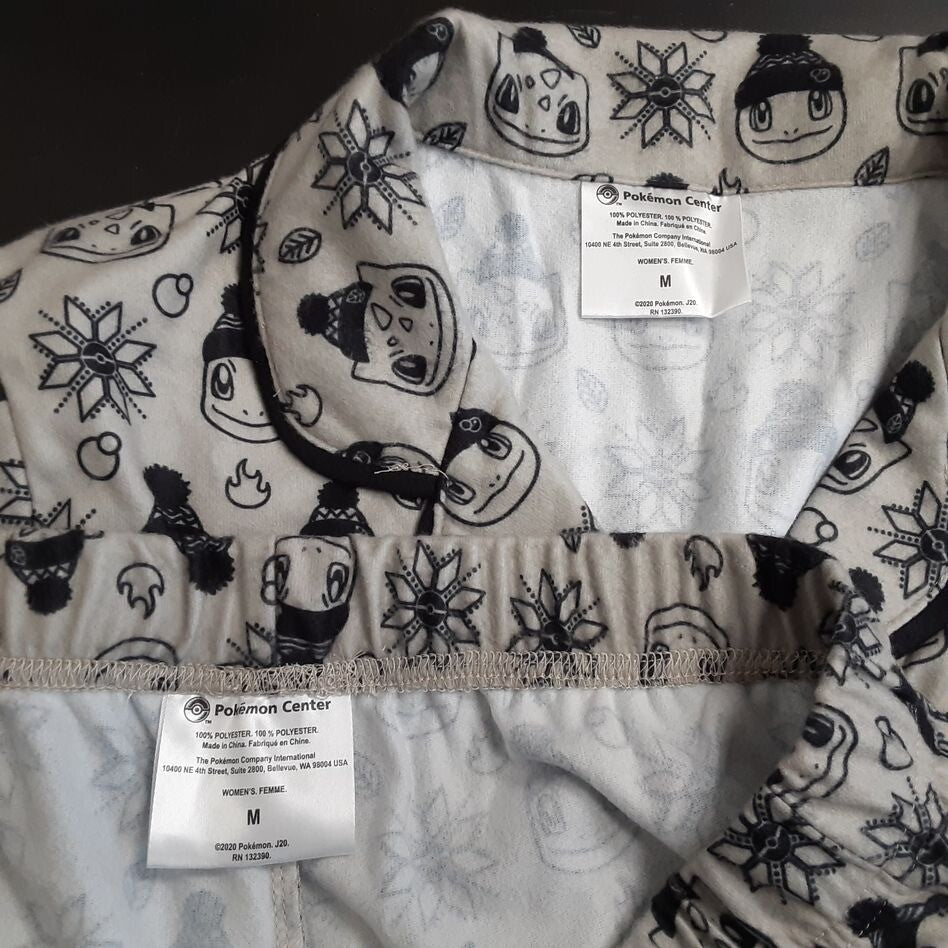Pokemon center Holiday Flannel Button-Up Pajama Set M  Women RA30/225