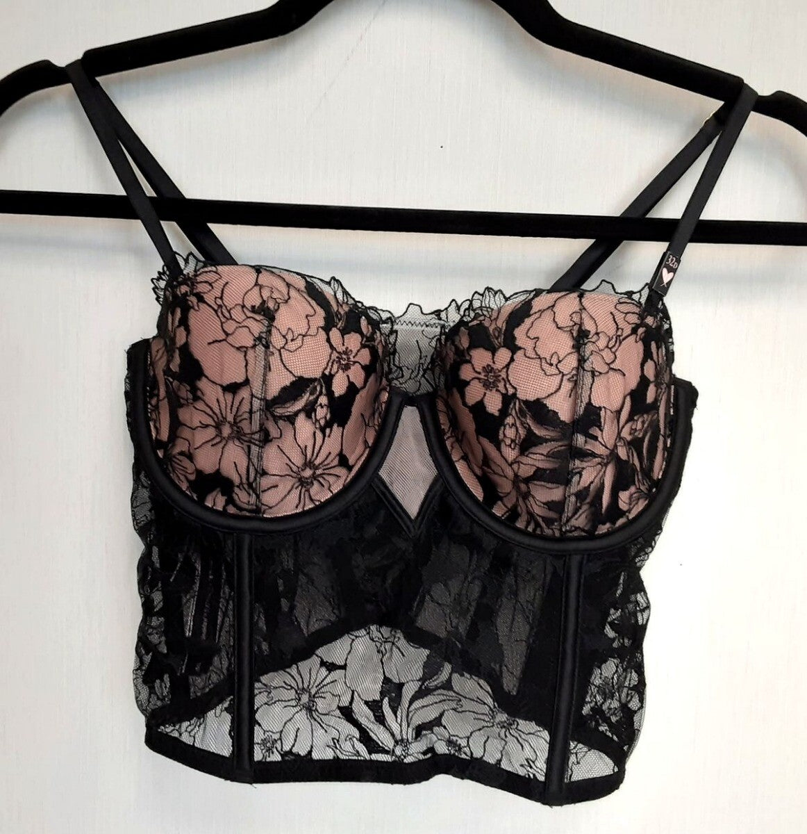 Victoria's Secret balconet Bra Black Floral lace lightly lined (New /32D) #46/220