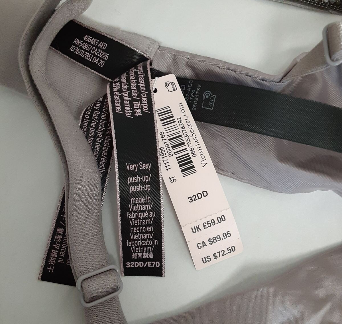 Victoria's Secret Very Sexy Push-up Bra Gray color Shine straps (New /32DD) #826