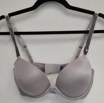 Victoria's Secret Very Sexy Push-up Bra Gray color Shine straps (New /32DD) #820