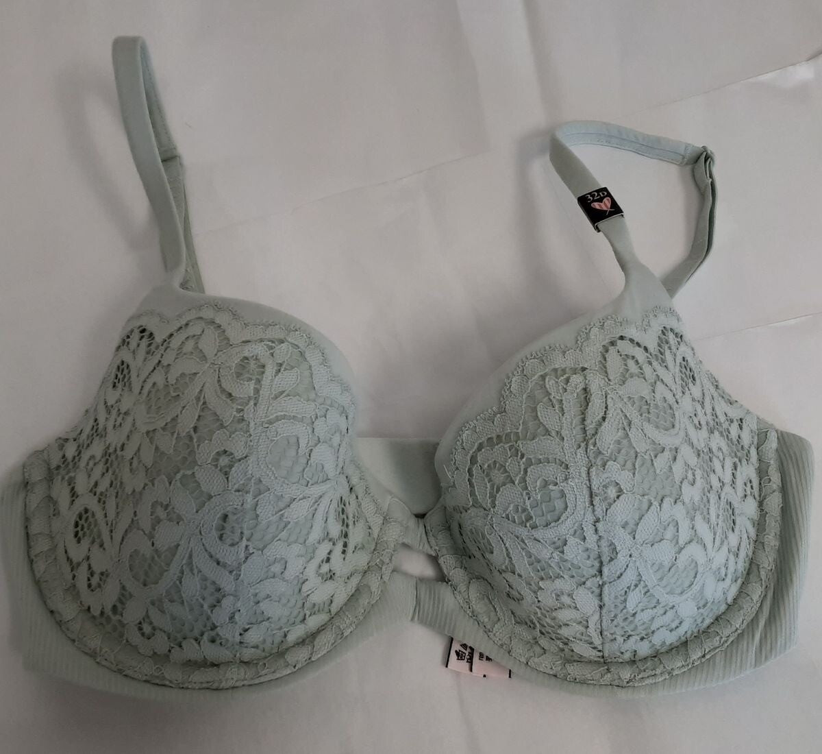 Victoria's Secret Body by Victoria Lightly Lined Demi Bra Lace Detail #80/222