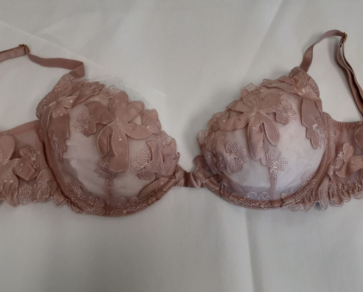 Victoria's Secret sexy Unlined plunge Floral Embroidered Bra 32DD #71/221