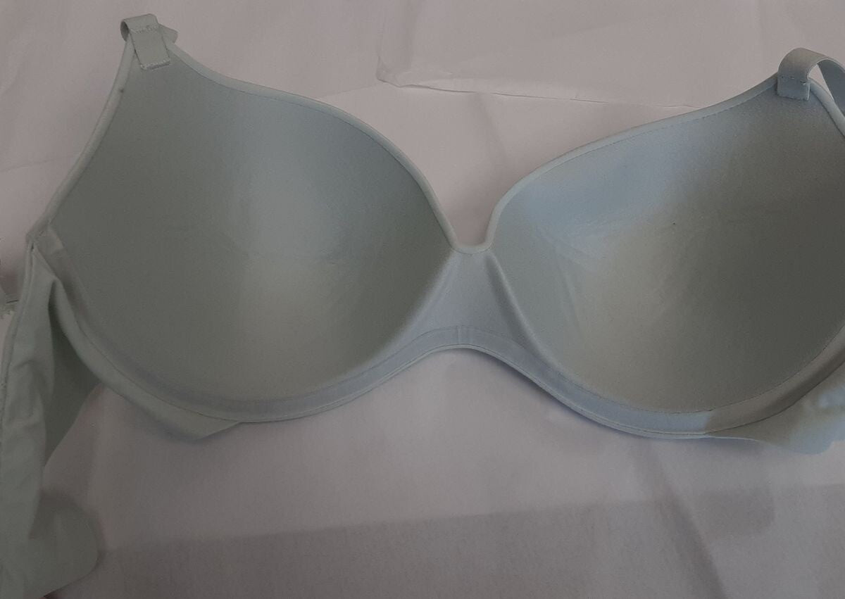 INCREDIBLE BY VICTORIA’S SECRET Lightly-Lined Demi Bra 32DD Mint New! #50/226