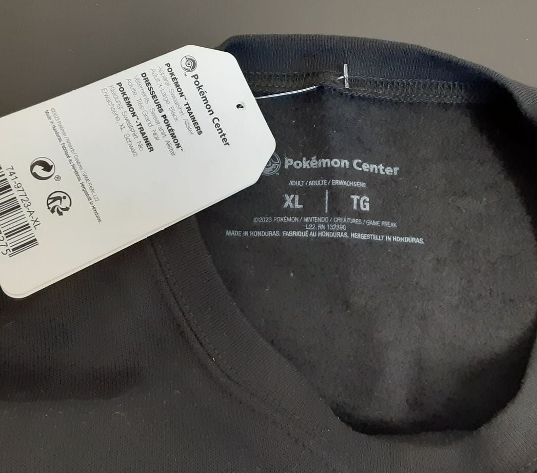 Allister Pokemon Trainers Black Oversize Crew Neck XL Sweatshirt  RA1/224