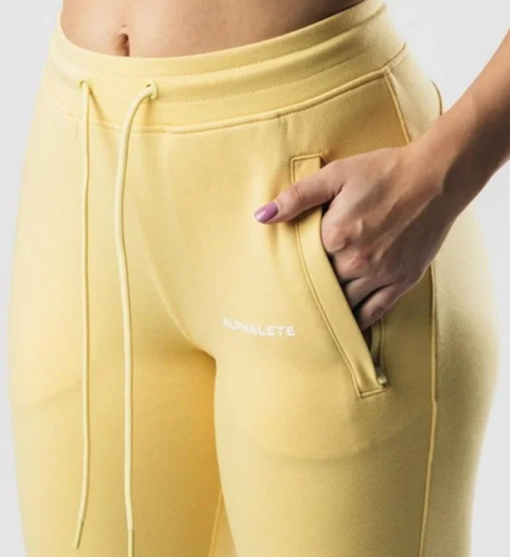 NEW ALPHALETE Women's Essential Core Jogger (SEA SALT) size M /RG50/121