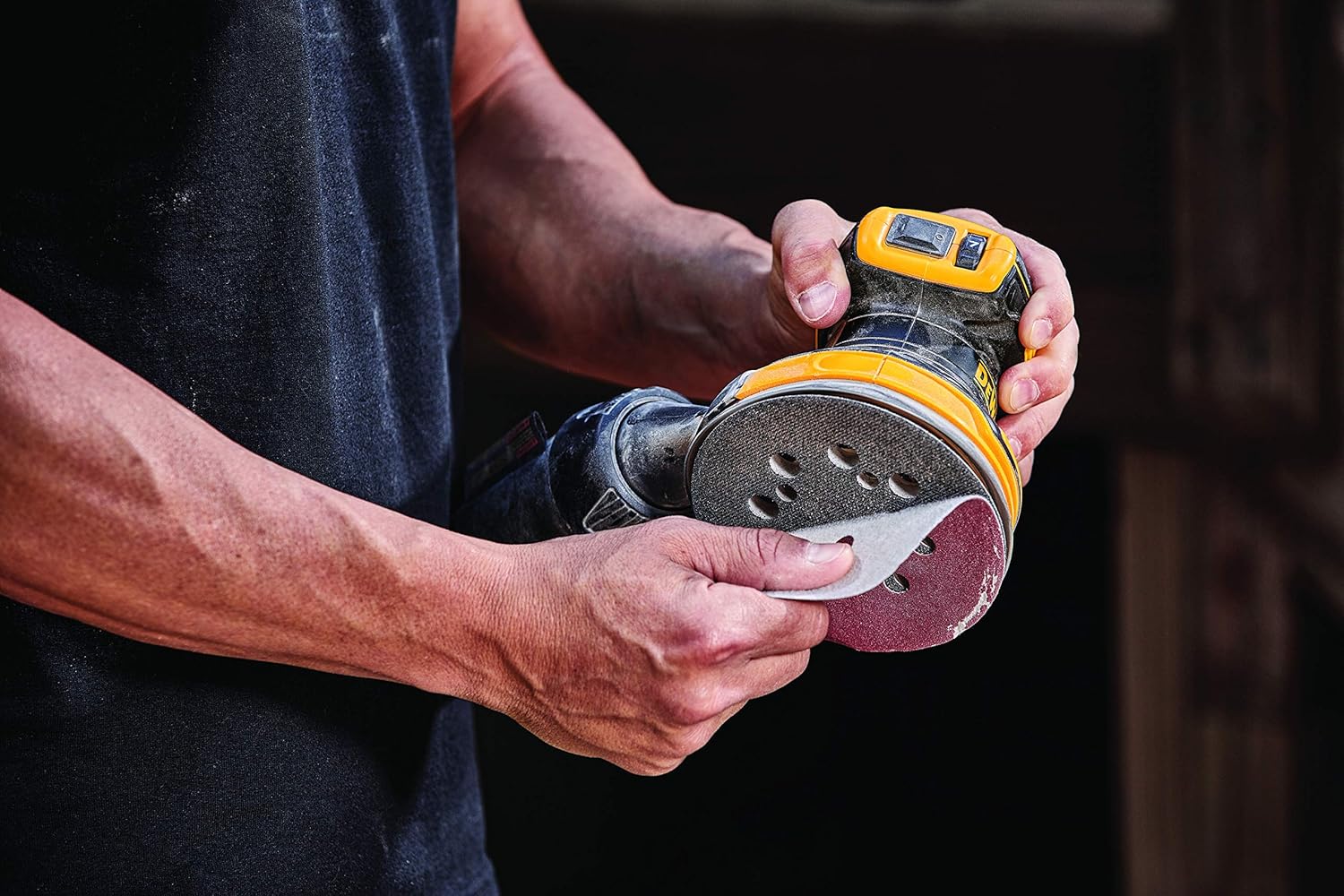 New DEWALT 20V MAX Orbital Sander, Tool Only (DCW210B)