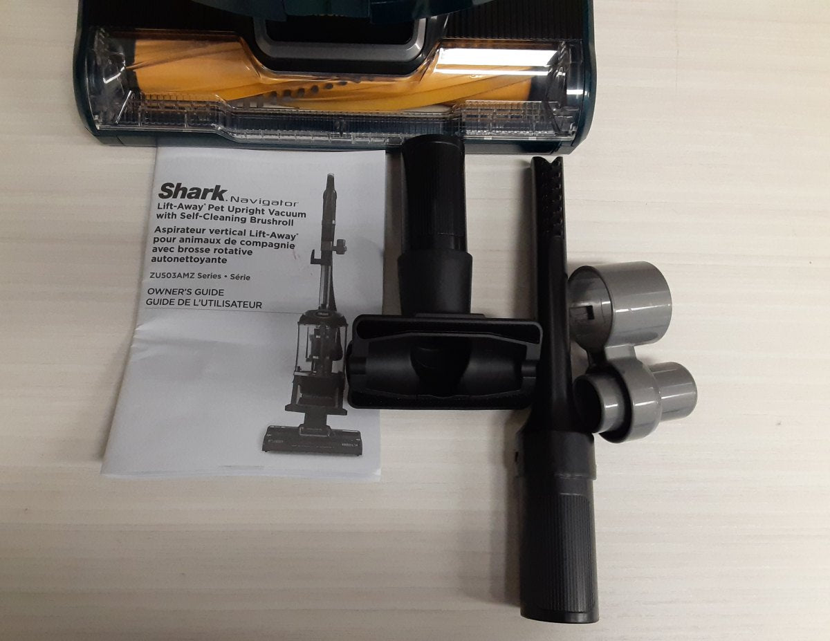 DEMO/ LIKE NEW Shark Navigator Lift-Away Vacuum, Self-Cleaning, HEPA, Teal, ZU503AMZ