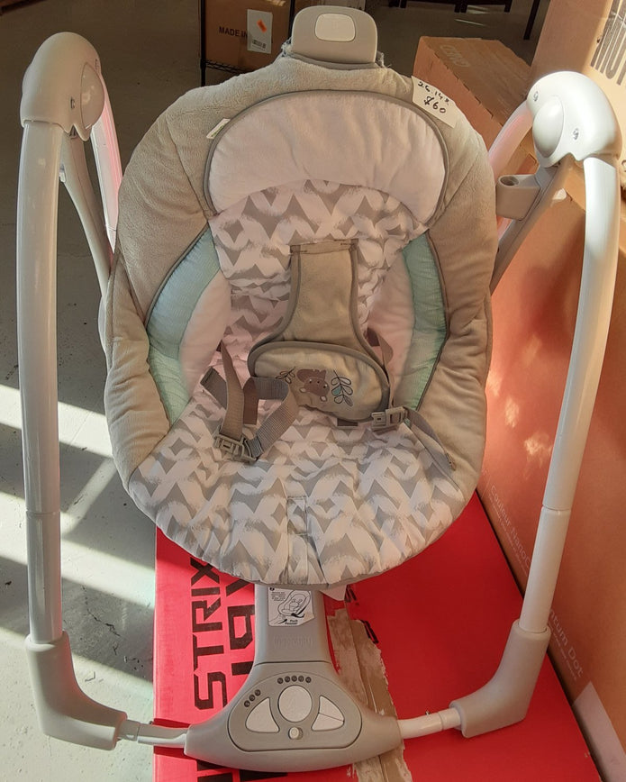 LIKE NEW Ingenuity ConvertMe 2-in-1 Compact Portable Automatic Baby Swing & Infant Seat, Battery-Powered Vibrations, Nature Sounds, 0-9 Months 6-20 lbs