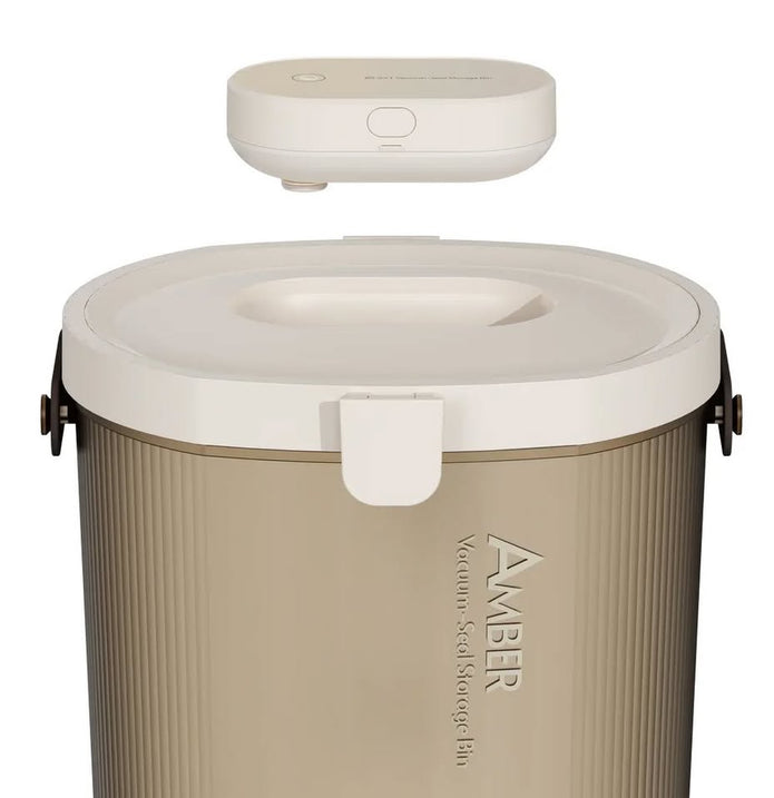 VOOCOO Amber Vacuum Seal Storage Food Container For Cats and Dogs