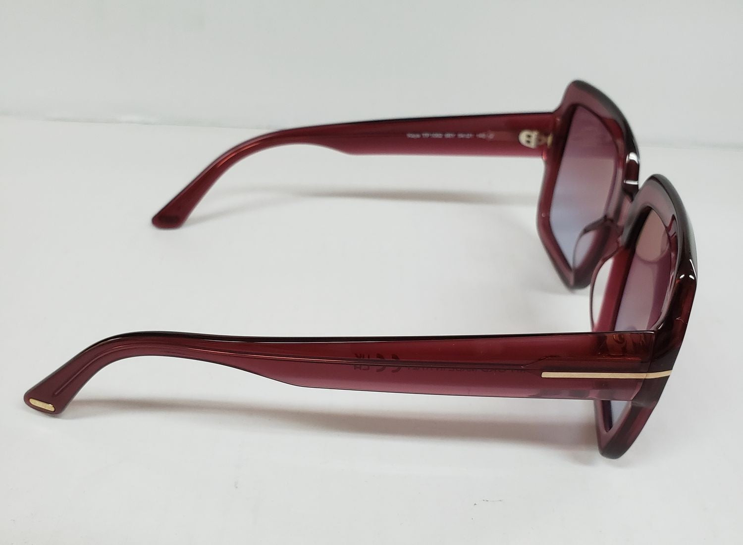 NEW TOM FORD TF 1082 66Y TRANSPARENT BORDEAUX AUTHENTIC SUNGLASSES DD6A/23