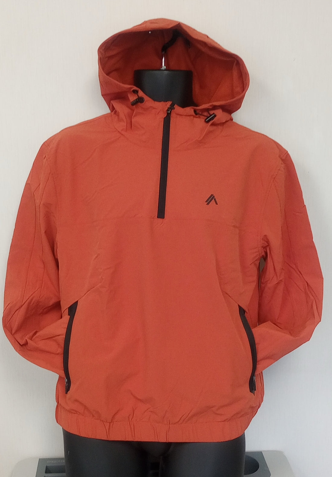 NEW ALPHALETE WOMEN'S  TECH WINDBREAKER - SOUR TANGERINE - SIZE - S /RG27/120