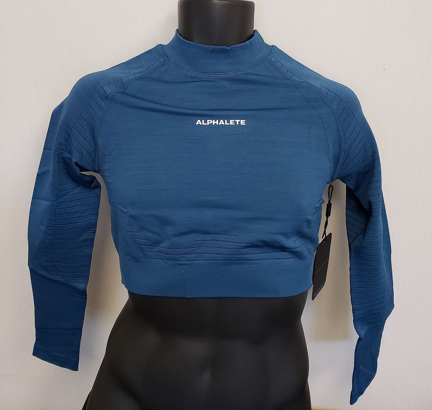 NEW Alphalete Ozone High Neck Ls Crop -Atlantic Blue Size S DD11/21