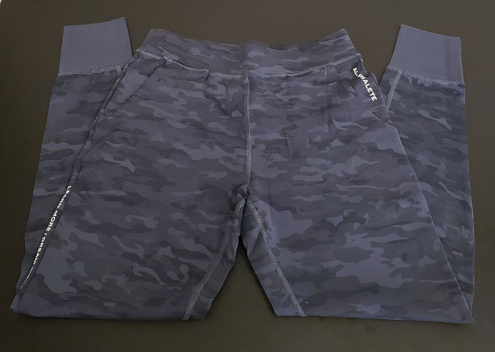 NEW ALPHALETE Women's Premium Pro Elite Jogger Navy Camo Size M (257858) DD11a/22