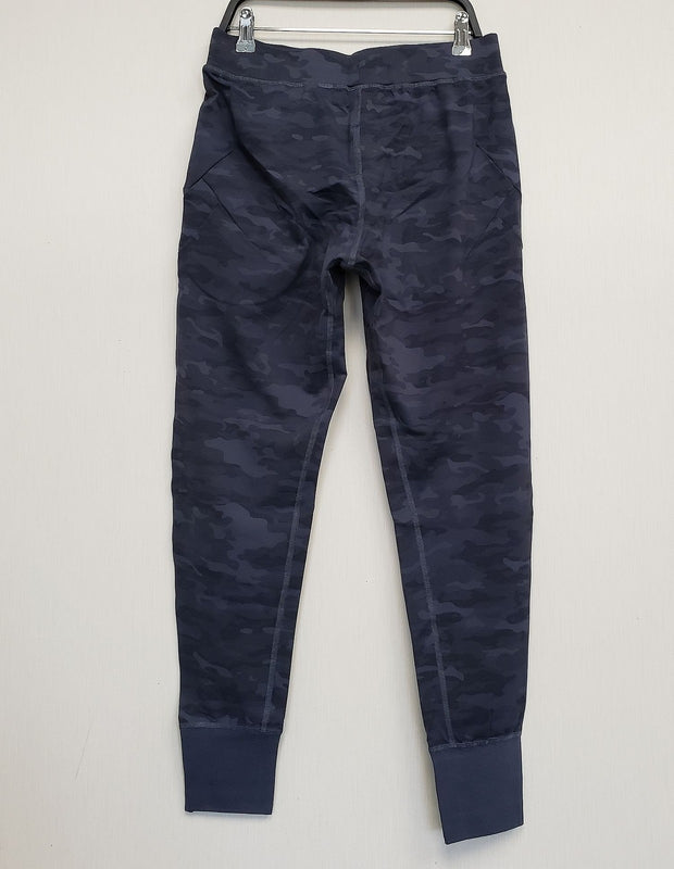 NEW ALPHALETE Women's Premium Pro Elite Jogger Navy Camo Size M (257858) DD11a/21
