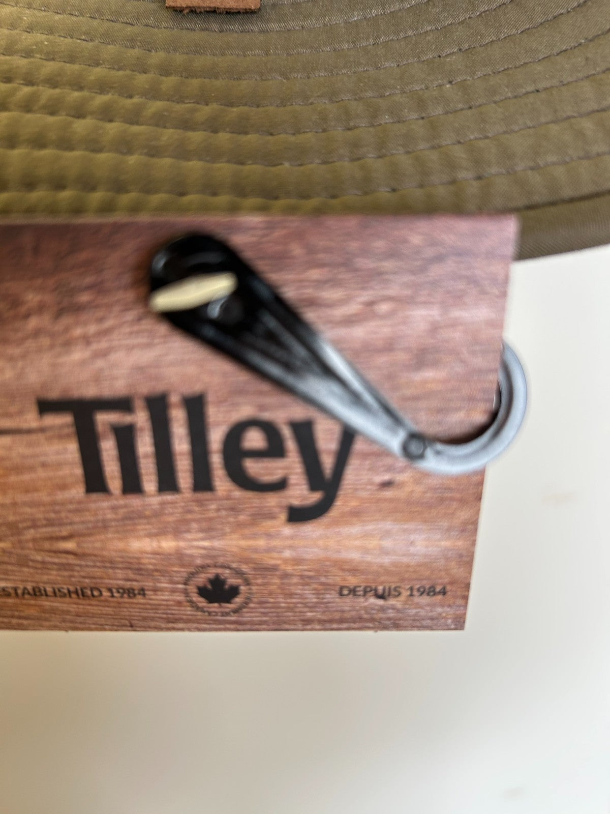 New Origial Tilley Airflo LTM6 OLIVE Boarder Hat UPF 50+ Vented  Size LG 7 3/88