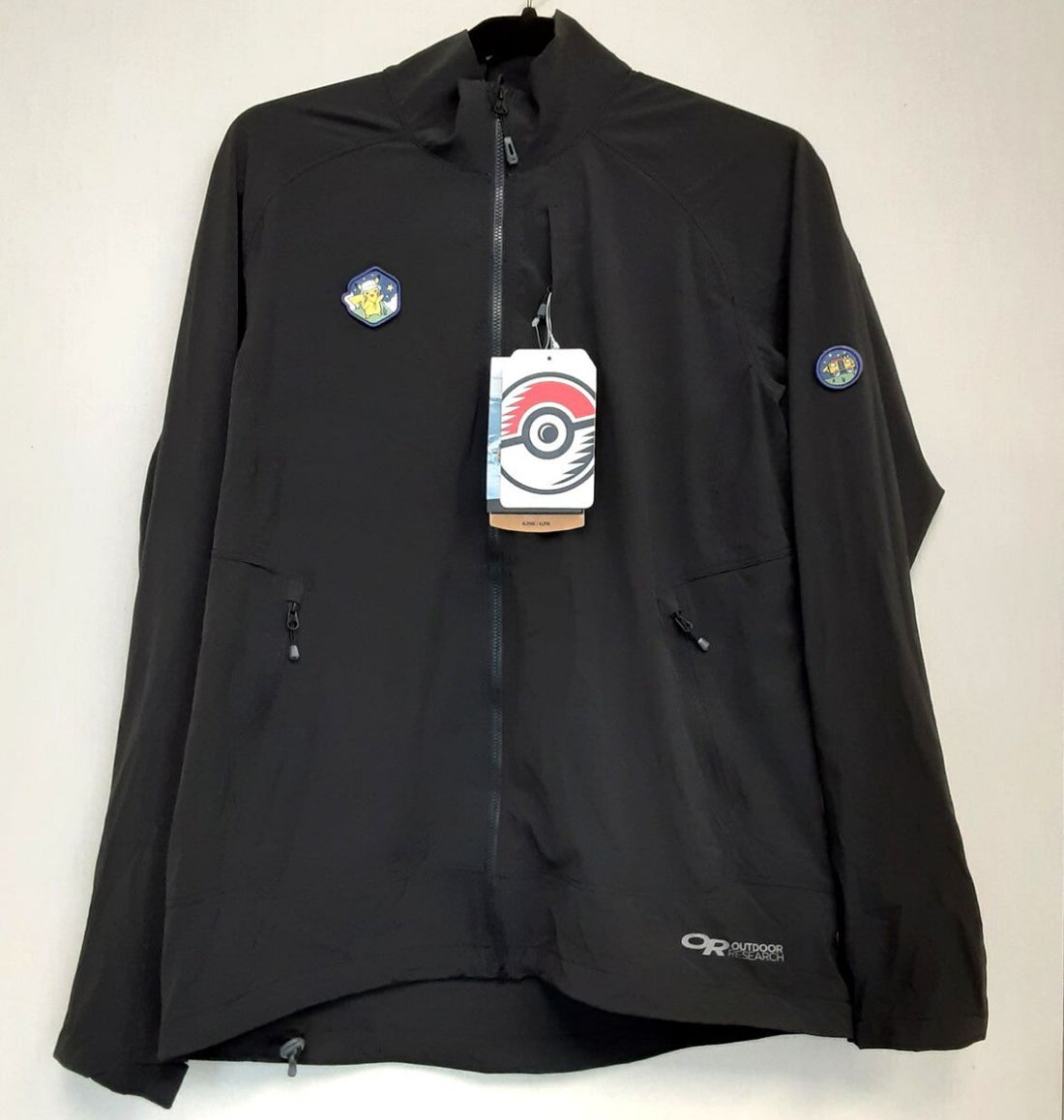 Outdoors x Pokemon Ferrosi Black Lightweight Jacket L Women RA22/220