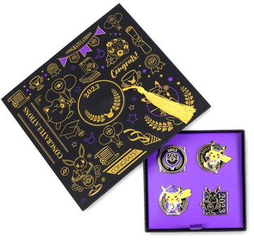 Pokemon Center Graduation Pikachu 2023 Pokémon Pin Box Set (4-Pack)RA18/220