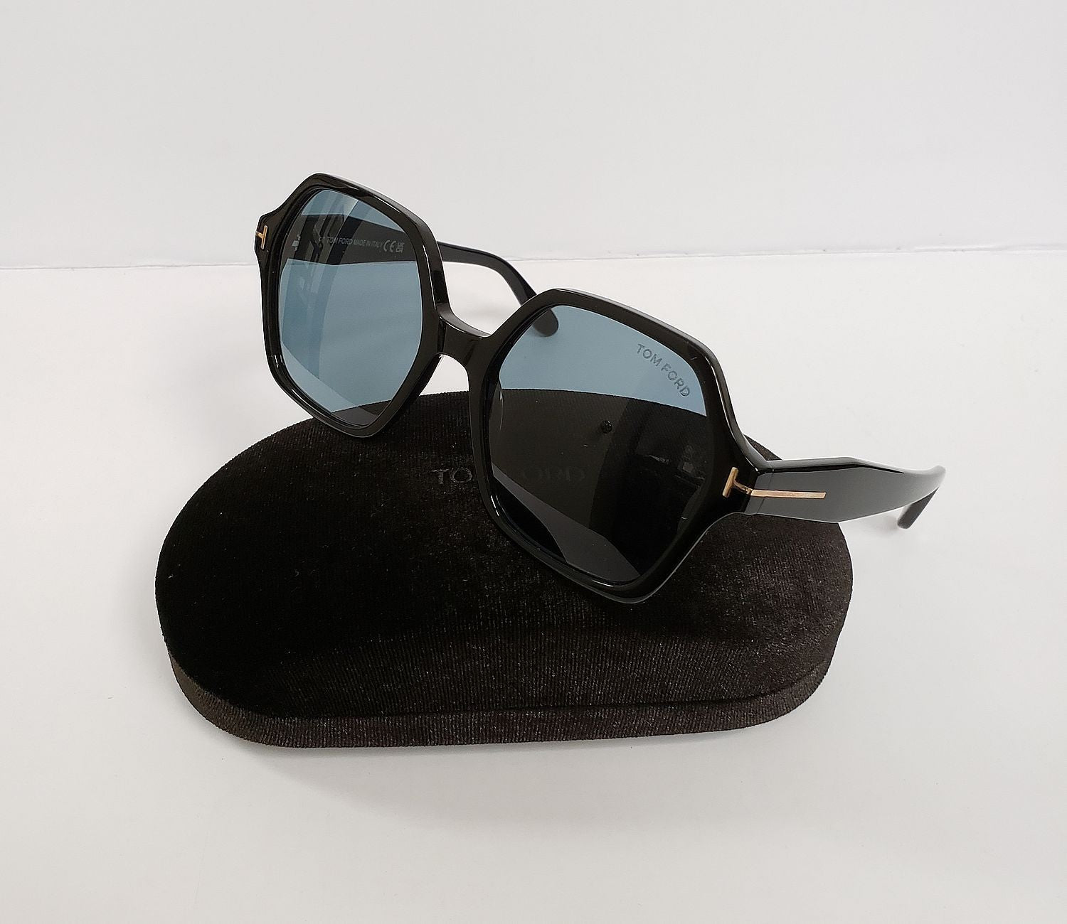 NEW Tom Ford Romy TF1032 ECO 01A Black Sunglasses G23a/20