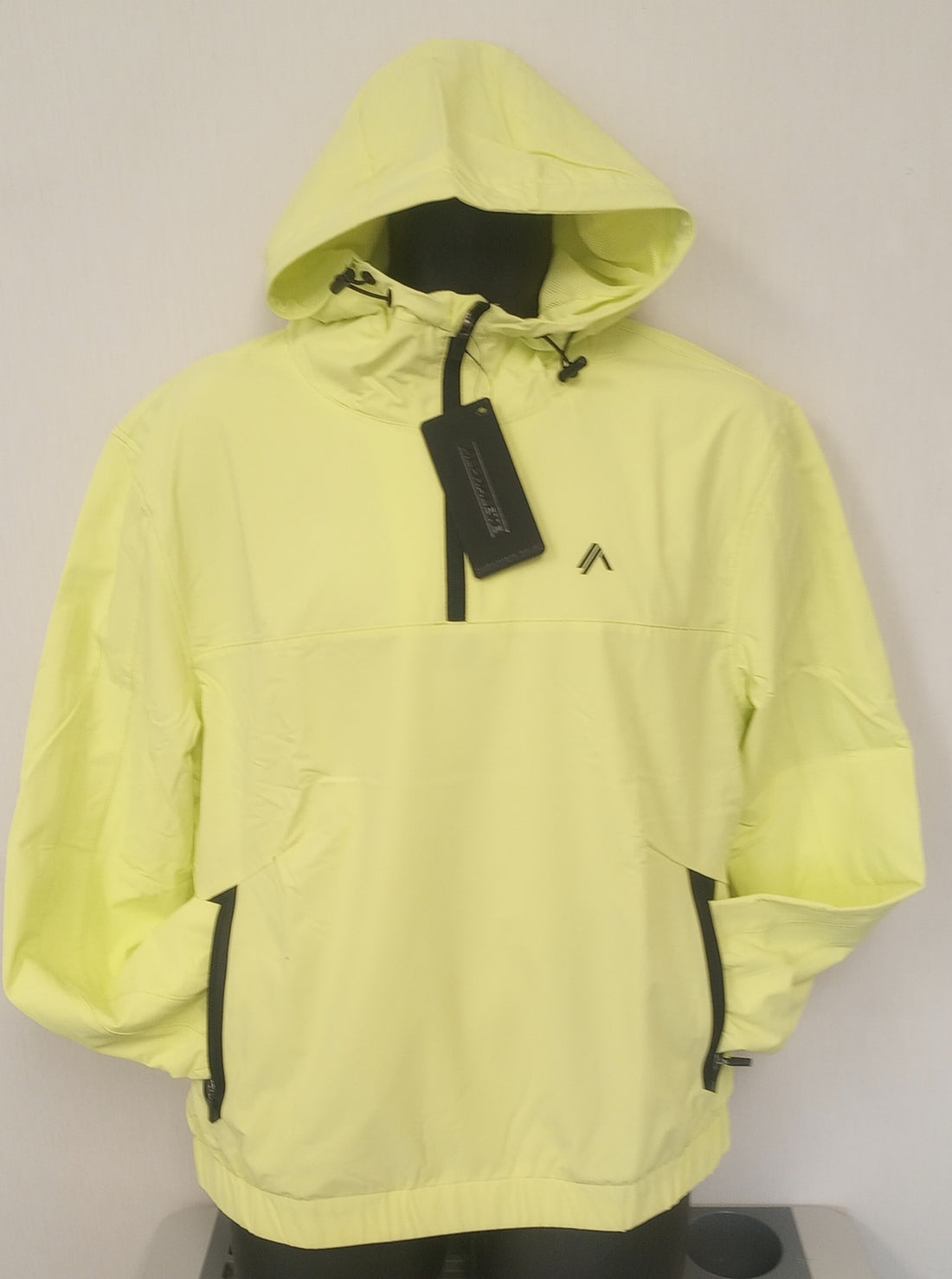 NEW ALPHALETE WOMEN'S  TECH WINDBREAKER - CITRUS SLICE - SIZE - M /RG31/120