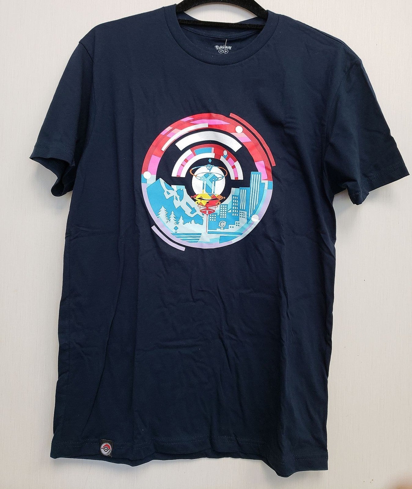 New Pokémon GO Fest 2021 Navy Relaxed Fit Crew Neck T-Shirt size L Adult DA3a/23