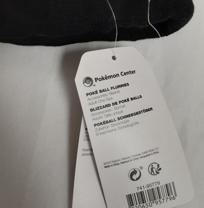Pokemon Center Poké Ball Flurries Knit Beanie One Size-Adult black/white RA19/222