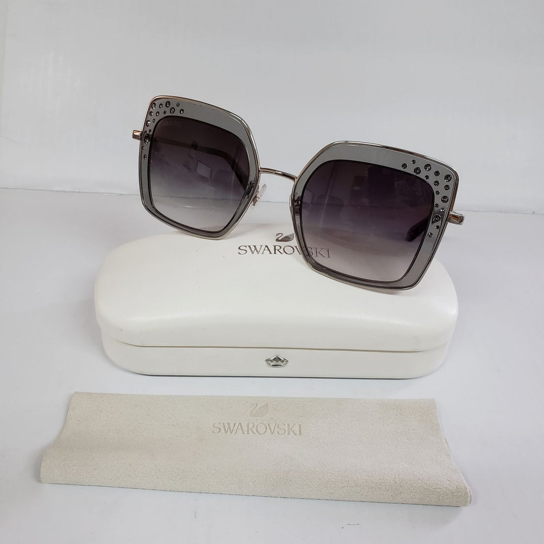 SWAROVSKI SK 324H 20B Silver Metal Gradient Grey Brown Lens Sunglasses G10a/20