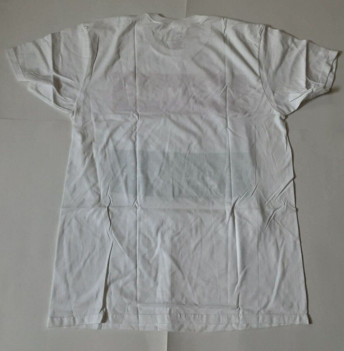 New October's Very Own OVO FREE MINDS WHITE T-Shirt Sh/Slv ( Size LG) RA62