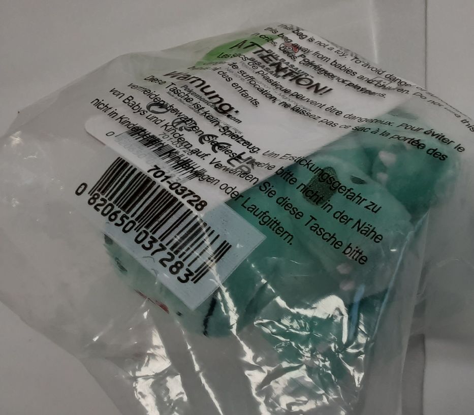 Pokemon Center Bulbasaur sitting cuties Plush 5 ½ In. New , sealed  DR10