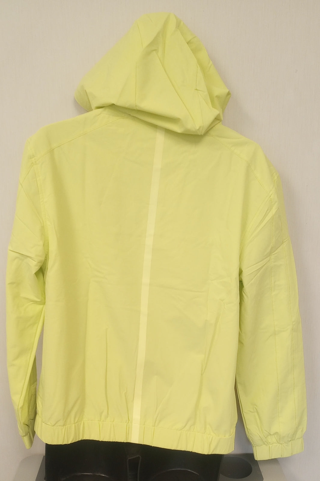 NEW ALPHALETE WOMEN'S  TECH WINDBREAKER - CITRUS SLICE - SIZE - M /RG31/125