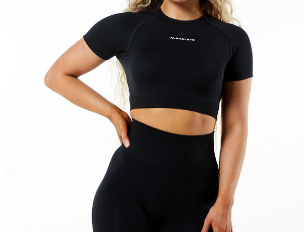 NEW Alphalete Women's AMPLIFY SS CROP Top (043340) Size XS Black G19a/20