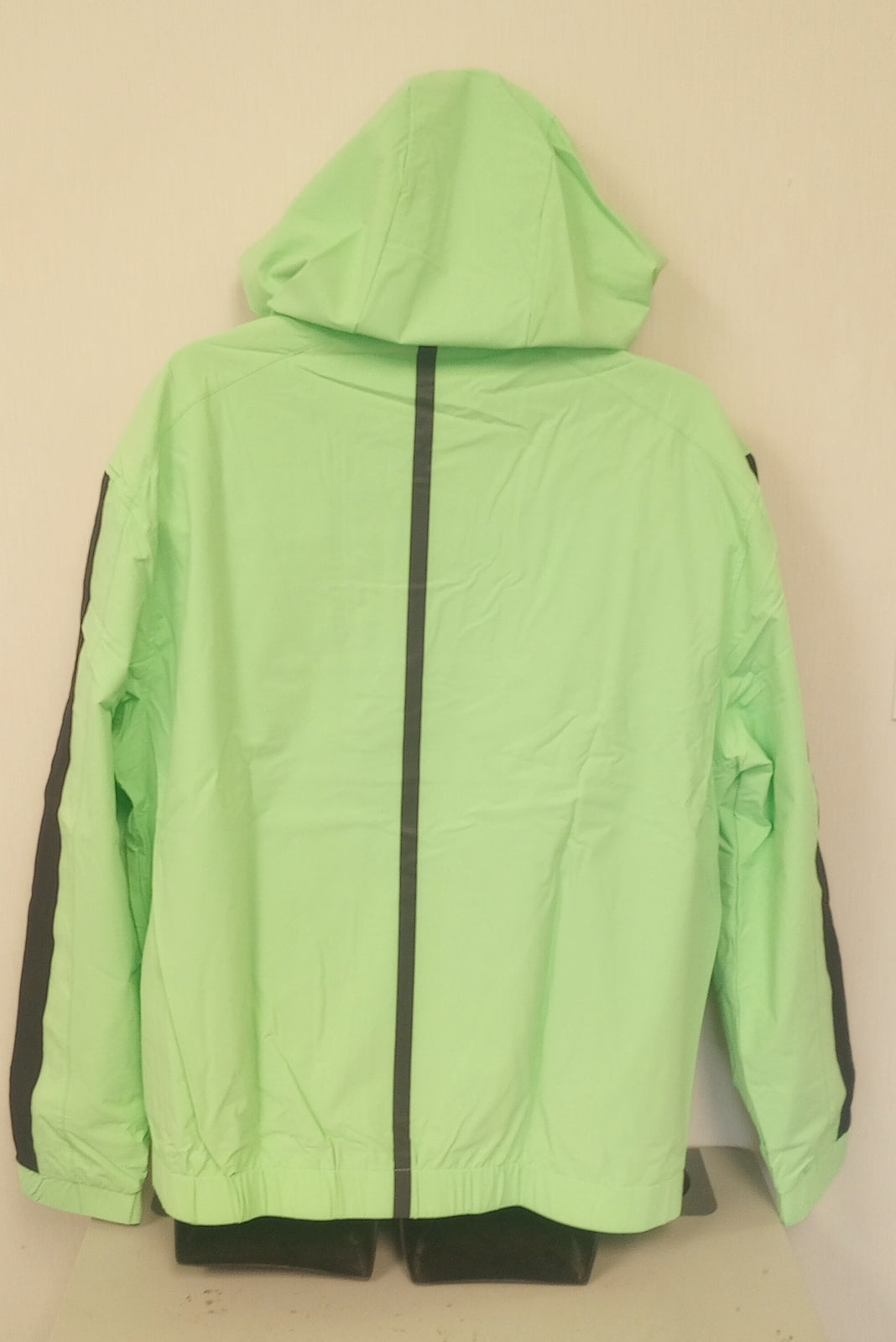 NEW ALPHALETE MEN'S  TECH WINDBREAKER - ATORI GREEN - SIZE - L/RG27/124
