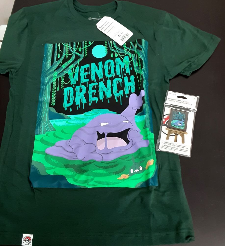 Pokemon center Muk Cinema Scares T-Shirt S Adult + matching Pin RG6/220