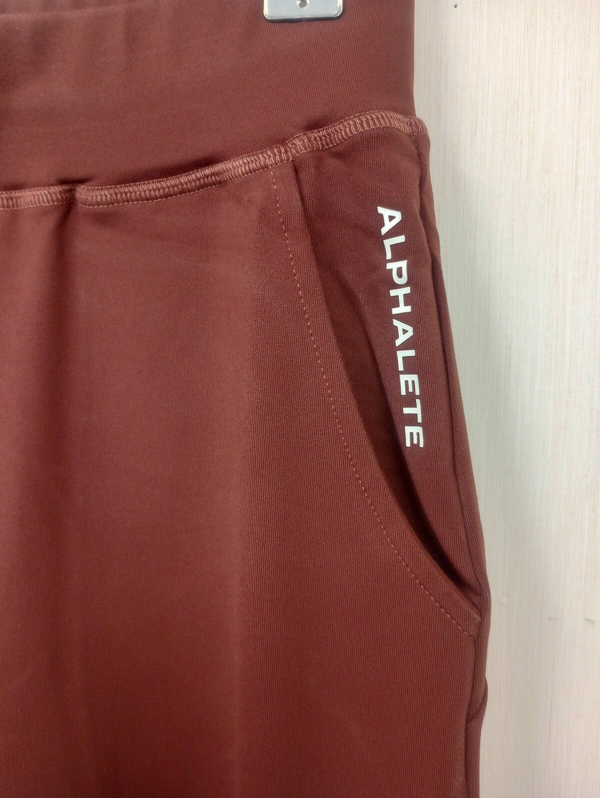 NEW ALPHALETE Womens  Joggers | Pro-Elite Jogger – Chocolate size S /RG11/122