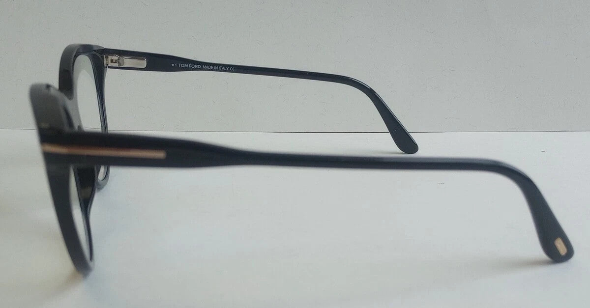 Tom Ford FT5772-B CAT EYE FRAME WITH SUNGLASSES CH344