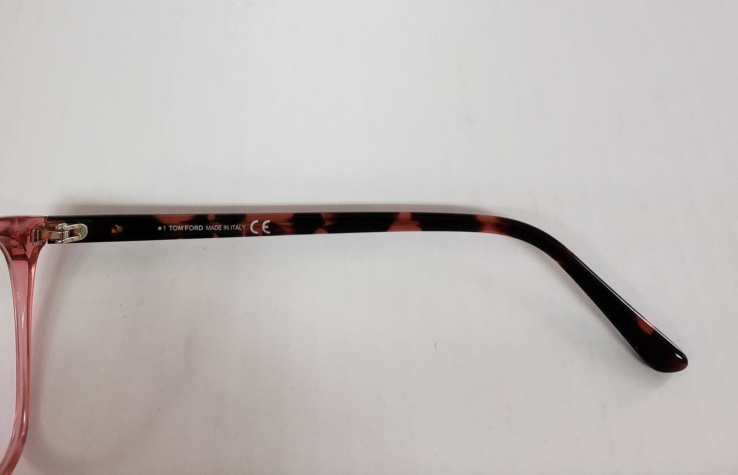 TOM FORD TF 5762 B 074 TRANSPARENT PINK AUTHENTIC EYEGLASSES FRAMES DD8a/26