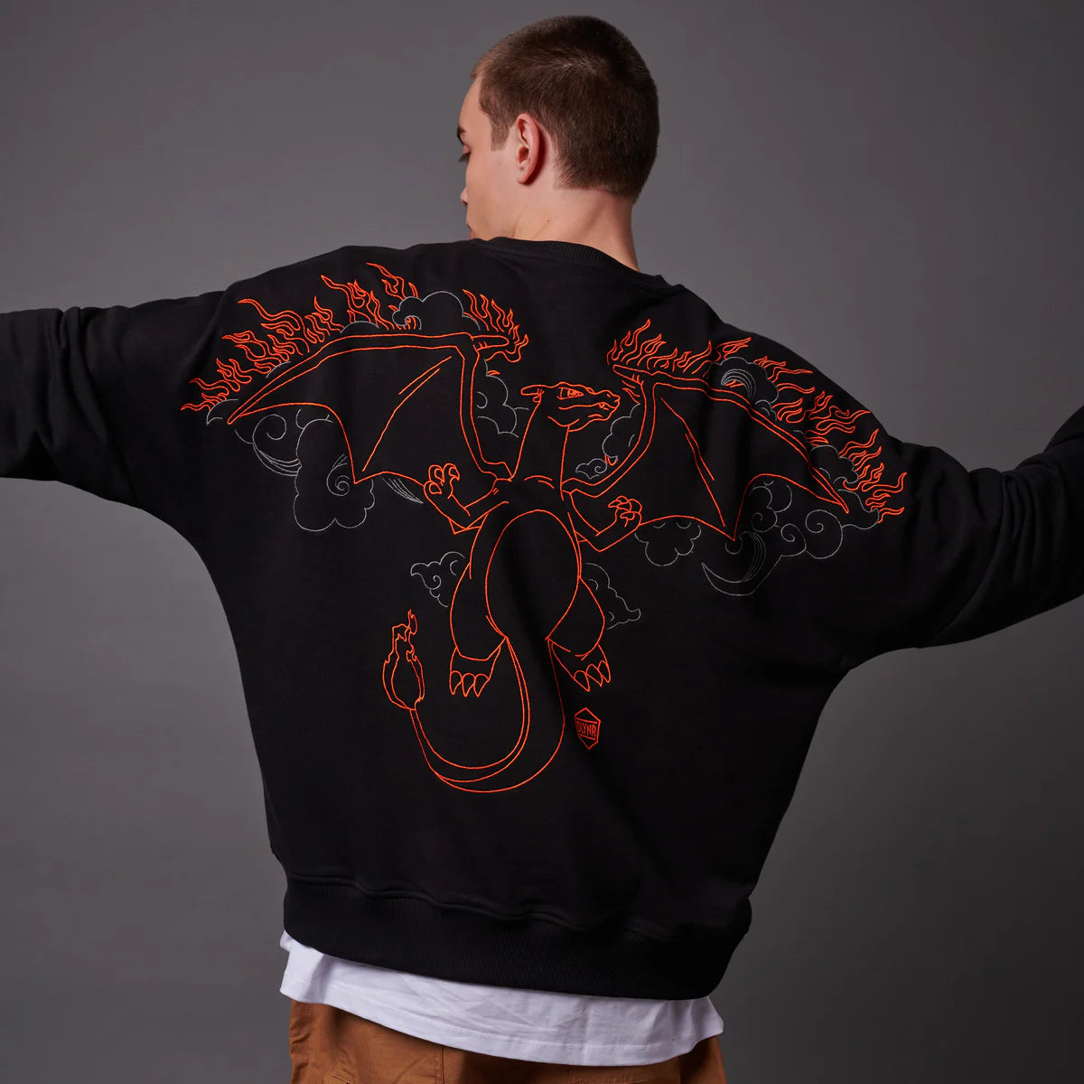 Charizard Crewneck Black