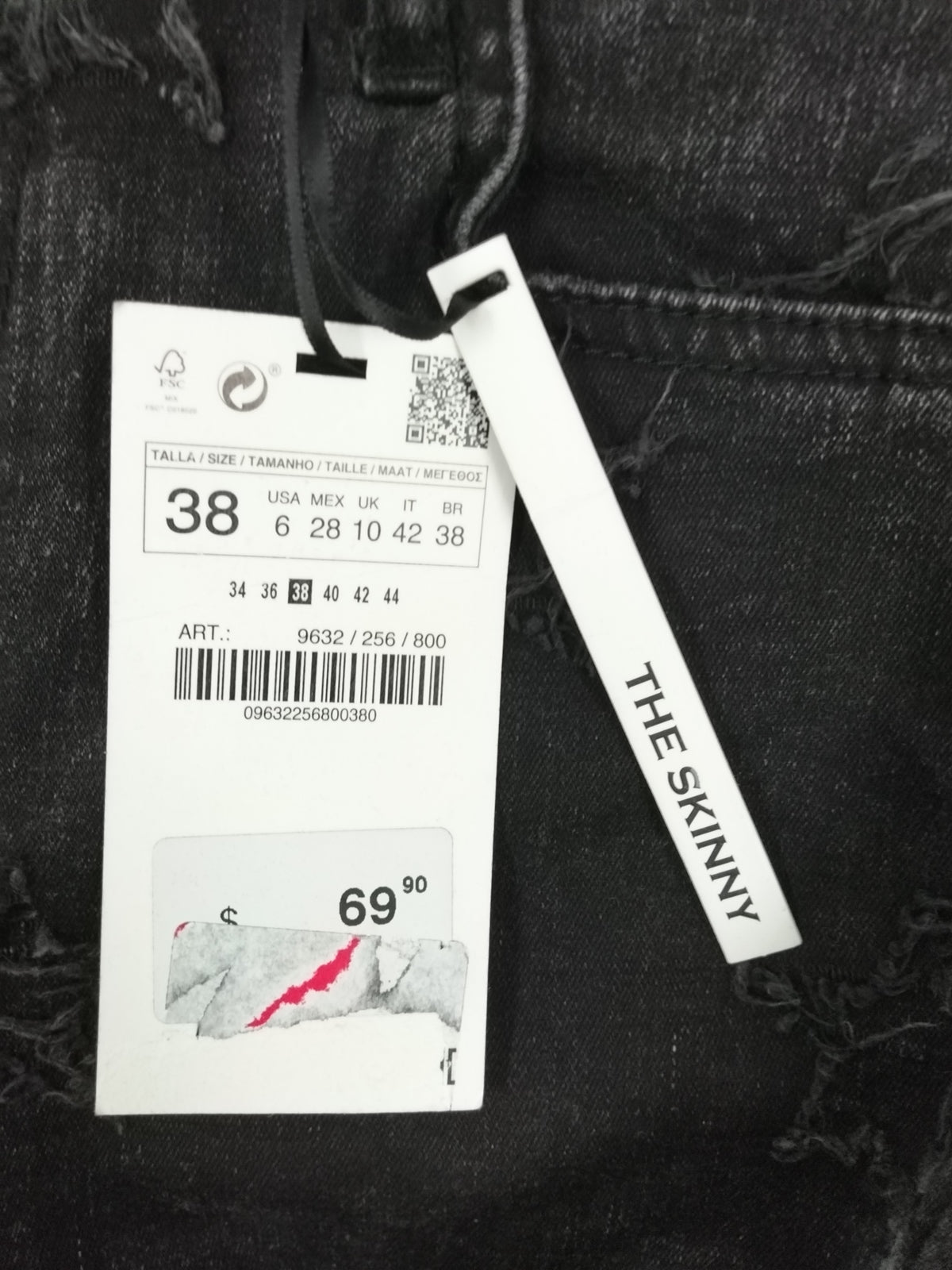 ZARA Size 6 Black Star Embellished Women Jeans