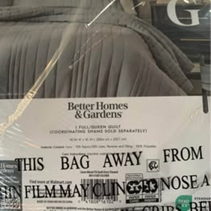 BETTER HOMES & GARDEN QUILT with  2PC SHAMS / 3pc Set Bedding