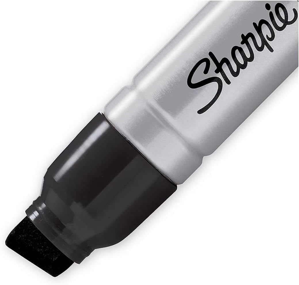 Sharpie Magnum Permanent Markers, XL Chisel Tip, Black, 12/Pack