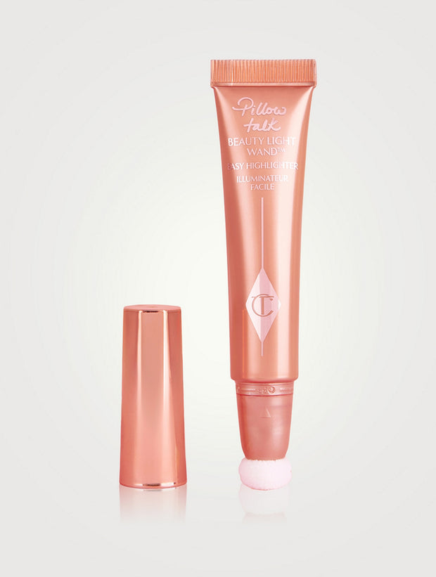 Charlotte Tilbury’s  Beauty Highlighter Wand-Pillow Talk