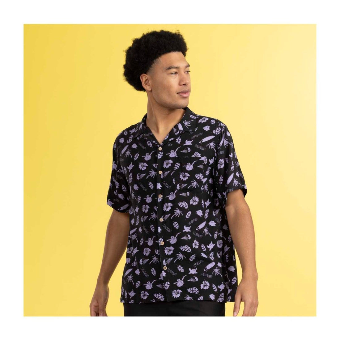 Pokémon Tropical Ditto & Pelipper Black Tropical Shirt - Men